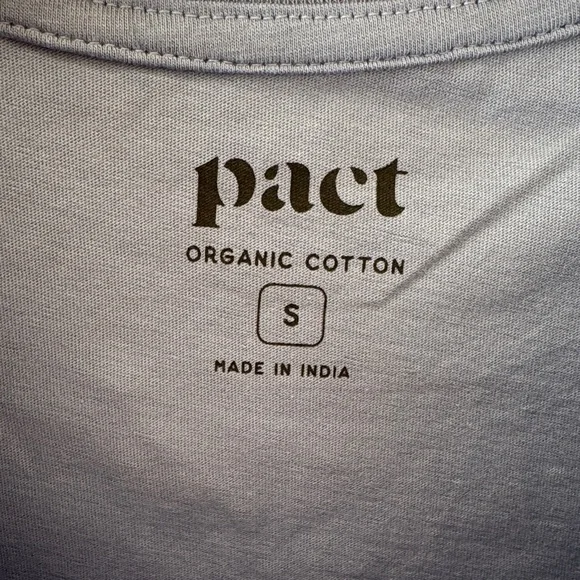 Bundle of 2 Women's Short Sleeve Tops, one Pact Organic Cotton & one Dressbarn - Picture 2 of 8